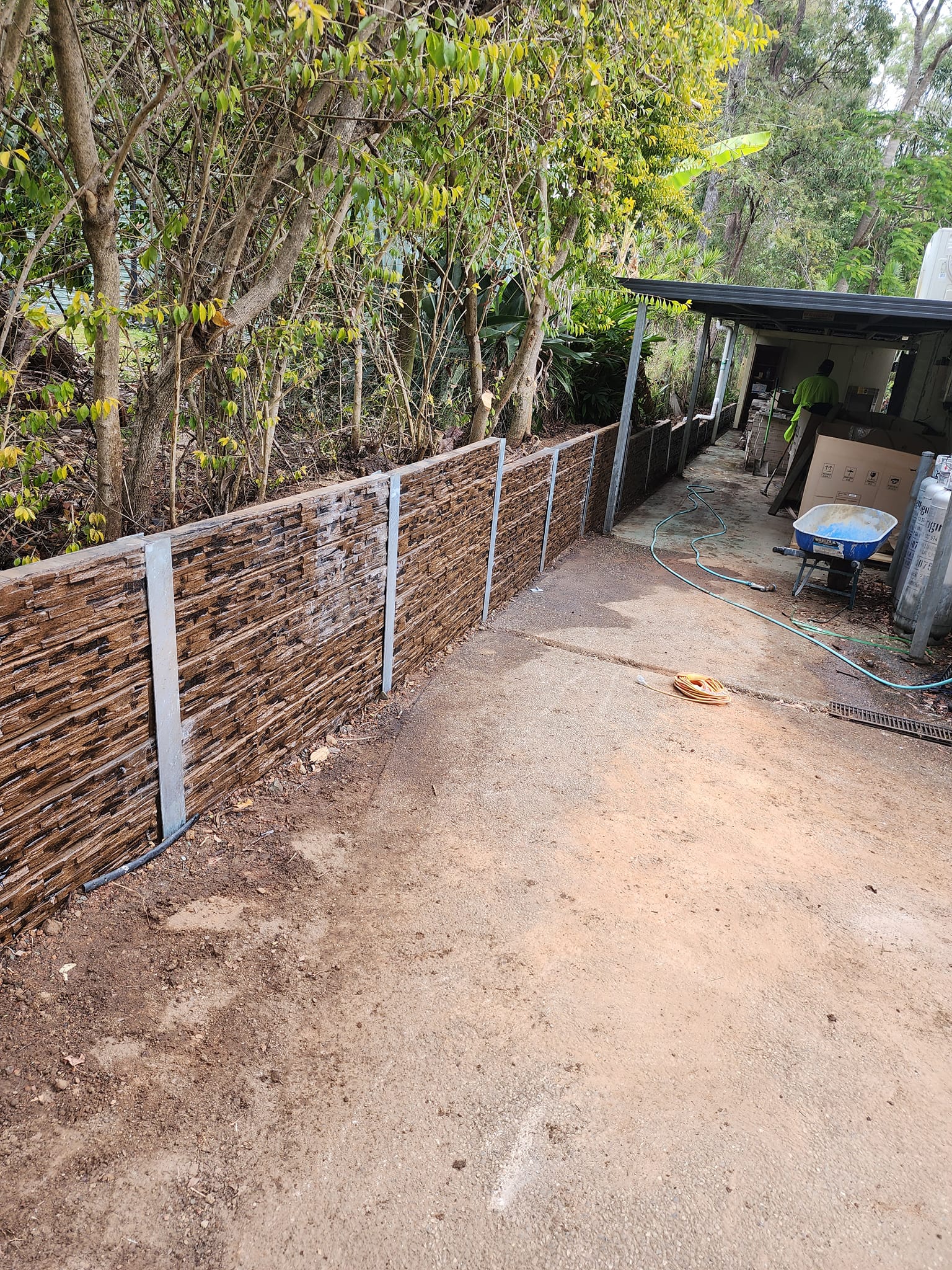 Backyard Transformation: Retaining Walls Breathe New Life